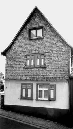 Eppstein, Bornstraße 1