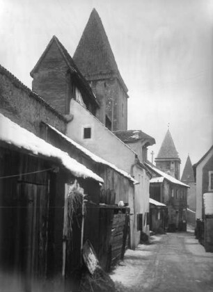 Amberg. Stadtbefestigung (nach 1326). Stadtseite mit Vilstor (15. Jahrhundert)