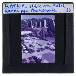Warna, Hotel Warna