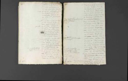 Übermittlung von Zeitungen u.a. zur Situation in Frankreich und England, zur Gefangenschaft des Wild- und Rheingrafen Johann Philipp sowie zur Landvogtei Hagenau.