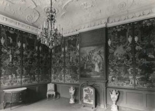 Schloss Rammenau, Chinesisches Zimmer : Rammenau, Schloss Rammenau (1721-1737). Chinesisches Zimmer (Teilansicht). Aufnahme vor der Wiederherstellung 1954