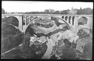 Luxemburg. Pont Adolphe