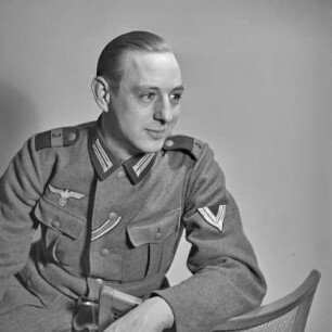 Porträt. Erich Rinkas Bruder Kurt Rinka als Soldat in Wehrmachtsuniform.