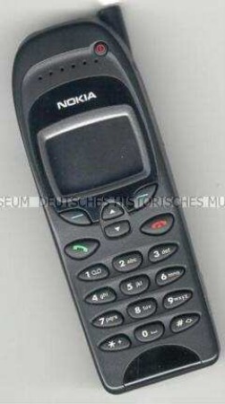 Gehäuse eines Mobiltelefons (Handy) "Nokia" (Attrappe)
