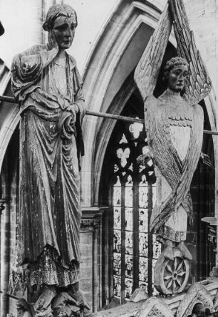 Halberstadt, Dom St. Stephanus und St. Sixtus, Chor, Triumphkreuzgruppe, Johannes und ein Seraphim