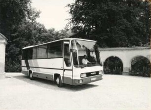 Reisebus der MAN Maschinenfabrik Augsburg-Nürnberg AG