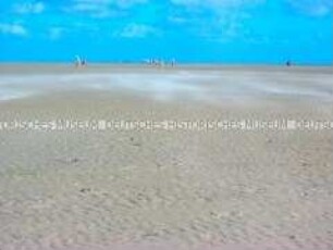 Strand und blauer Himmel (Altersgruppe bis 14)
