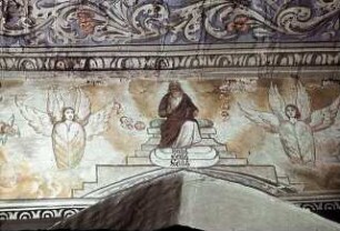 Thronender Gottvater, gerahmt von Engeln und Heiligen