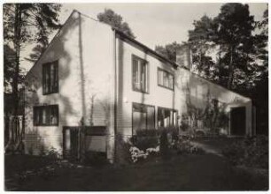 Garten Dr. Bolle, Berlin-Dahlem. Umbau: Haus und Garten