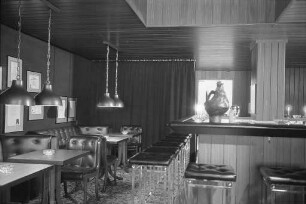 Einweihung von "Sam´s Cocktailbar" im Hotel "Astoria" in der Mathystraße 22 - 24
