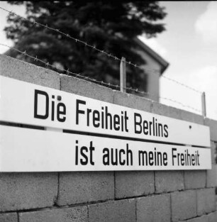 Lörrach: Demonstration gegen die Berliner Mauer