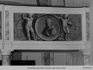 Sängerkanzel mit alttestamentarischer Szene und Heiligen : Heiliger Bernhard von Siena