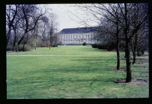 Schloss-Bellevue 26.4.69.