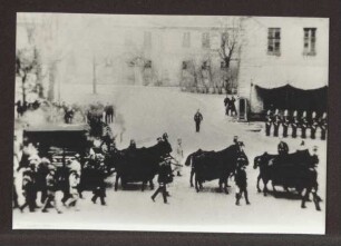 Leichenzug des Grafregenten Ernst zur Lippe. Detmold, Schlossplatz. Sammlung Starke