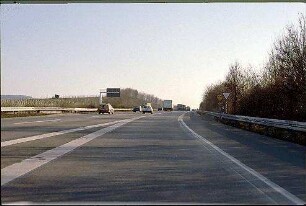 Ausfahrt aus Nebenfahrbahn (Heilbronn Richtung Weinsberg)
