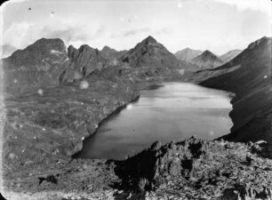 Tolcacota : Berglandschaft mit See