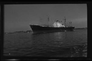Leipzig (1954), Hapag.- Hamburg-Amerikanische Packetfahrt-Actien-Gesellschaft, Hamburg, Hapag-Lloyd AG, Hamburg