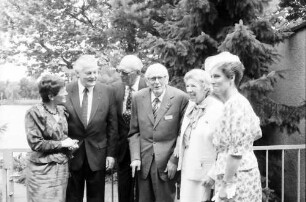 40. Tagung 1990 Mediziner: Gruppen mit Parlamentspräsidentin Rita Süssmuth, Ministerpräsident Streibel, Graf Lennart Bernadotte, Adolf Butenandt, Frau Butenandt, Gräfin Sonja Bernadotte
