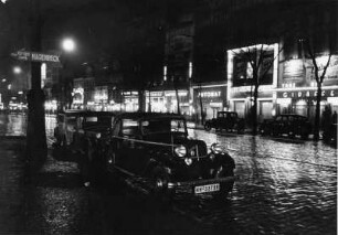 Hamburg-St. Pauli. Die Reeperbahn bei Nacht