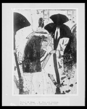 Frau mit Sistrum