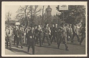 Ansichtskarte Demonstrationszug Nationalsozialismus, Hafenplatz