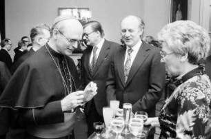 Freiburg: Münster, 50 Jahre Priesterjubiläum Weihbischof Karl Gnädinger