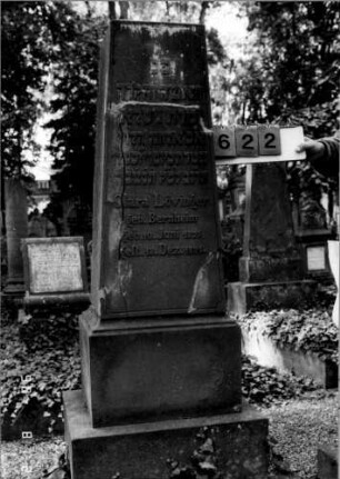 Grabstein 622