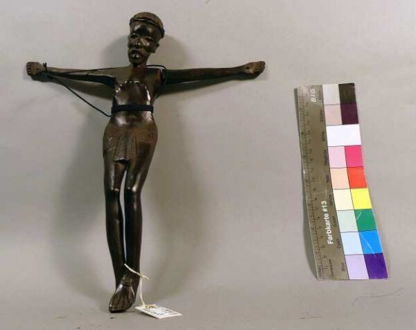 Crucifix figure