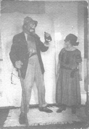 Hans und Etha Richter auf einer Faschingsfeier, wahrscheinlich in Ankara