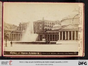 2 Napoli - Piazza Plebiscito