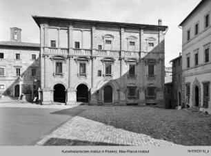 Palazzo Nobili-Tarugi, Palazzo Nobili, Palazzo Tarugi, Montepulciano