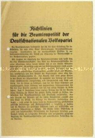 Flugschrift zur Beamtenpolitik der Deutschnationalen Volkspartei und Aufruf zum Beitritt
