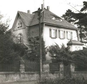 Cossebaude, Weinbergstraße 14. Villa (um 1910)