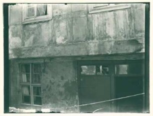 Hauswand, Nahaufnahme, wahrscheinlich am Krögel