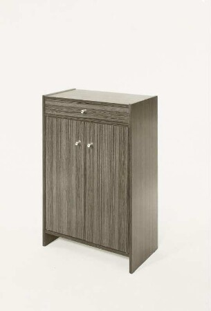 Kleiner Wäscheschrank