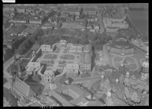 Dresden-Altstadt. Zwinger und Umgebung. Luftbild-Schrägaufnahme von Südost