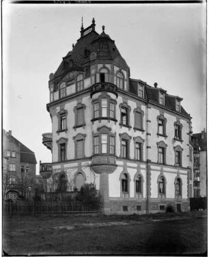 Karlsruhe Kriegsstraße 139 Gebäude Außenansicht