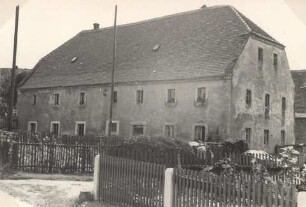 Bauernhaus in Kleingaußig : Burski statok w Małej Husce