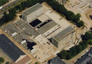 Baustelle Sächsische Landesbibliothek - Staats- und Universitätsbibliothek Dresden, Zentralbibliothek. Luftbild-Schrägaufnahme von Südwest : Dresden-Räcknitz, Zellescher Weg 18. Baustelle Sächsische Landesbibliothek - Staats- und Universitätsbibliothek Dresden, Zentralbibliothek. Luftbild-Schrägaufnahme von Südwest