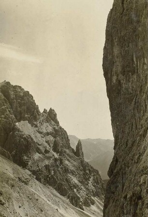 Dolomiten. Rosengartengruppe. Gart'l Schlucht