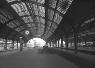 Hauptbahnhof — Bahnsteighalle