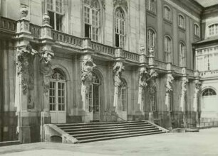 Dresden. Japanisches Palais. Hoffassade des Elbflügels. Teilansicht