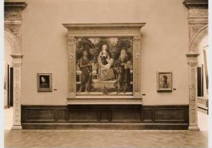 Aufstellung der Gemäldegalerie im Kaiser-Friedrich-Museum, Raum 37, Gemälde Botticellis