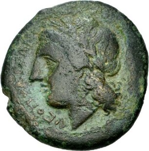 Bronzemünze aus Neapolis (Kampanien) mit Darstellung des Apollon