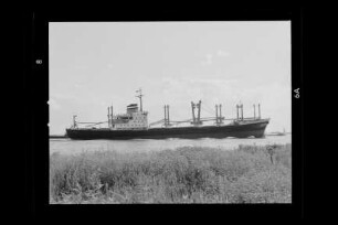 Bavaria (1965), Frachtschiff (reefer), HAPAG, Hamburg, Bau-Nr. 846