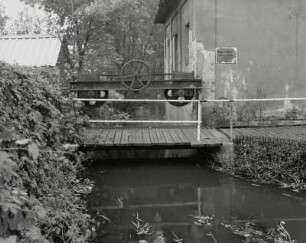 Lohsa-Weißkollm, Wehranlagen