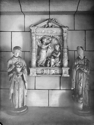 Statuette eines heiligen Bischofs