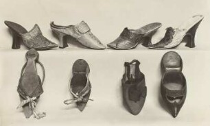 Schuhe und Überschuhe