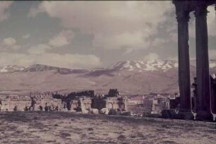 Reisefotos Libanon. Baalbek. Tempelanlage (101/300). Ansicht vom Jupitertempel