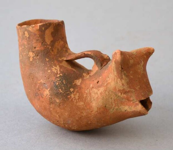 Clay vessel